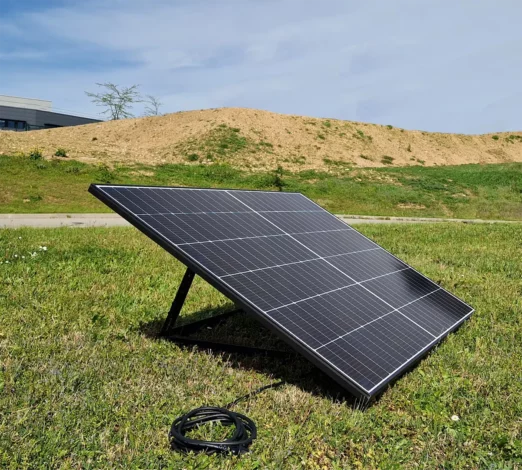 Kits solaires plug and start économiques et compact TETRADIS.