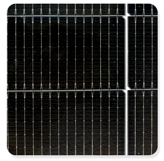 Panneau solaire du kit solaire sur prise