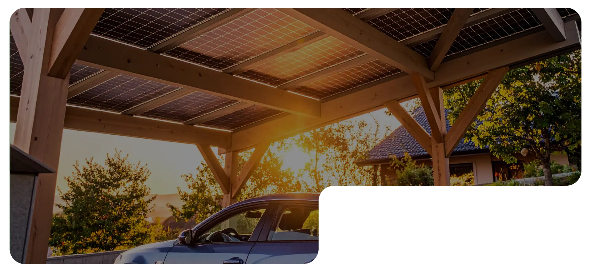 Carport solaire bois Carport solaire en bois vu du dessous