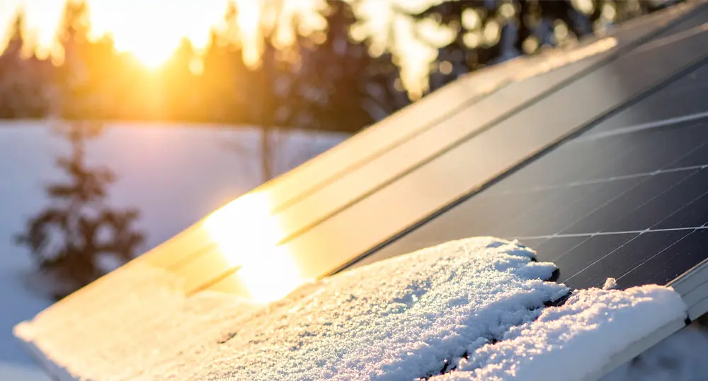 Panneaux photovoltaïques en hiver